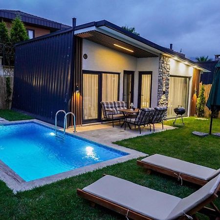Vital Home Sapanca Isitmali Havuzlu Villa&Bungalov Esterno foto