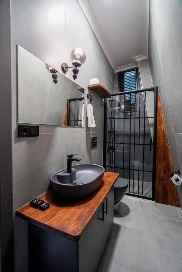Vital Home Sapanca Isitmali Havuzlu Villa&Bungalov Esterno foto