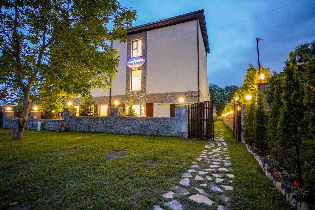 Vital Home Sapanca Isitmali Havuzlu Villa&Bungalov Esterno foto